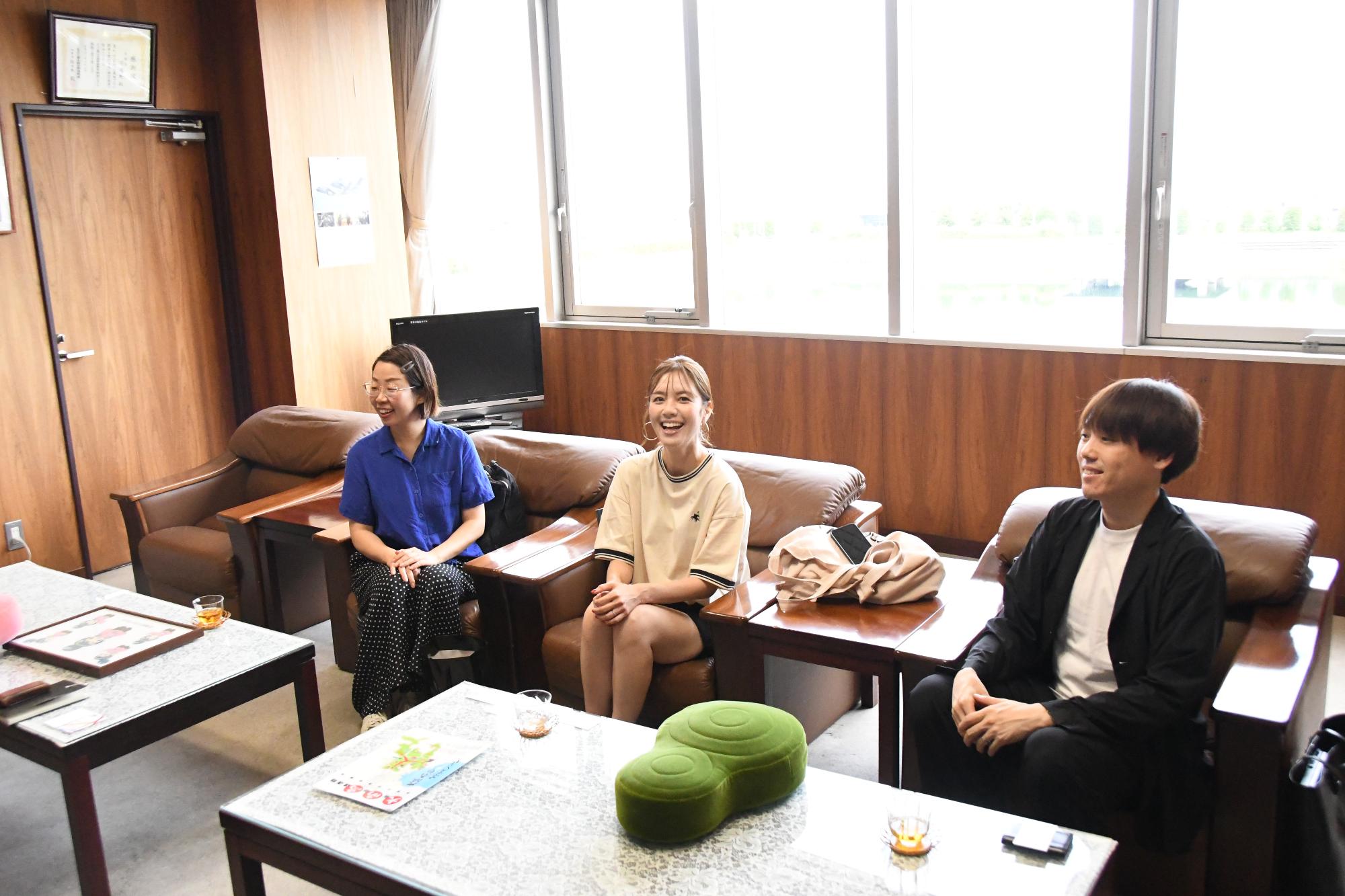左から西さん、三浦さん、服部さん