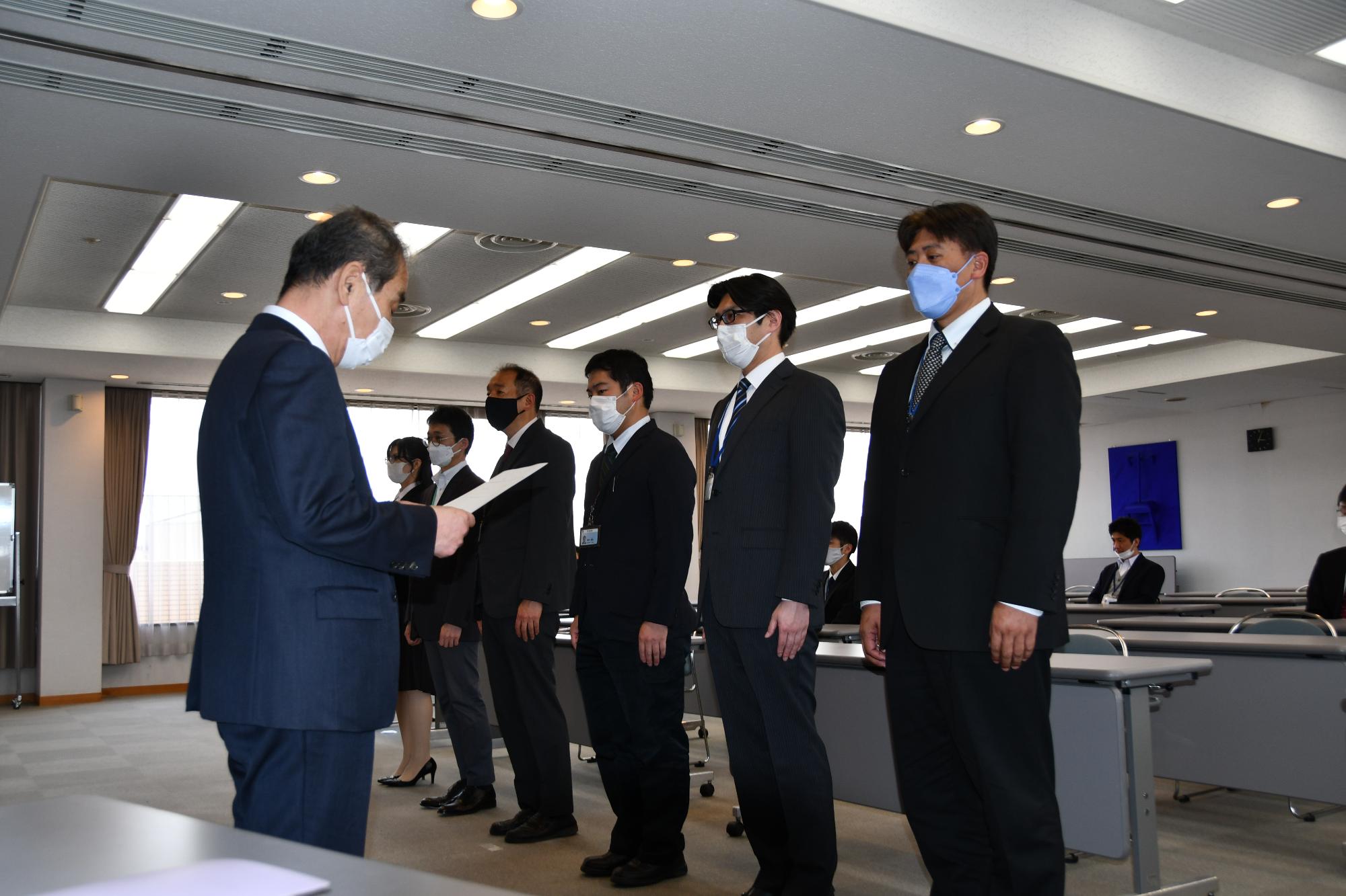 辞令交付