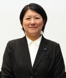 ポープ 三恵議員の写真